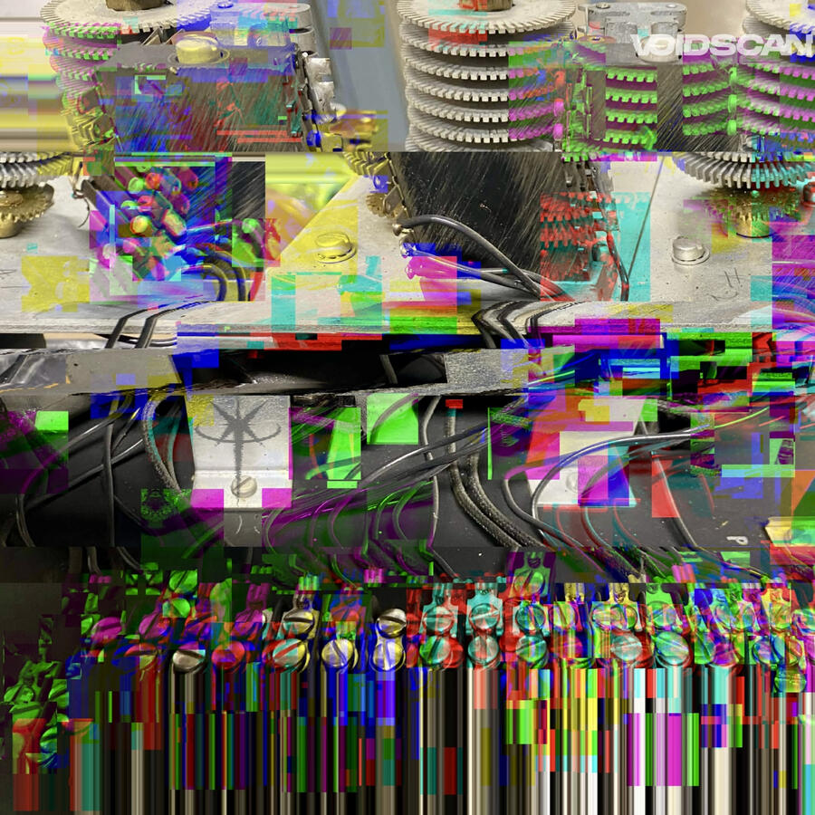 Internal components glitch Internal components glitch